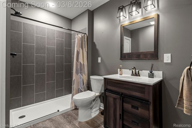 34519 Gresford Drive, Chesterfield Township, MI 48047