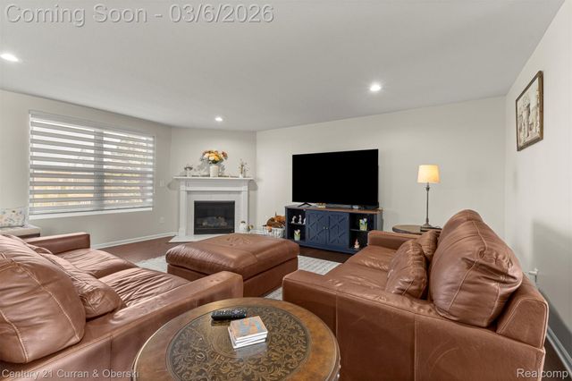 34519 Gresford Drive, Chesterfield Township, MI 48047