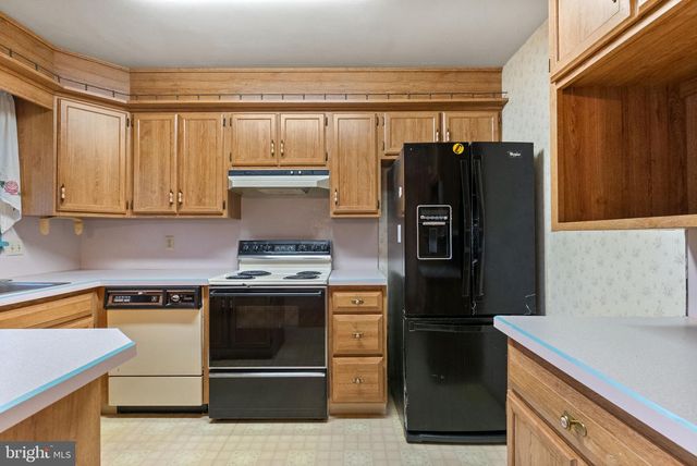 180 DELP RD, Lancaster, PA 17601