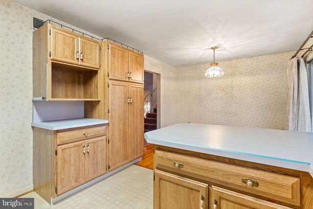 180 DELP RD, Lancaster, PA 17601