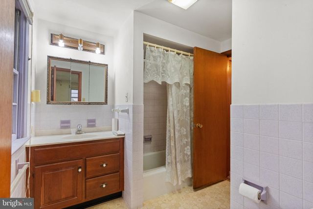 180 DELP RD, Lancaster, PA 17601