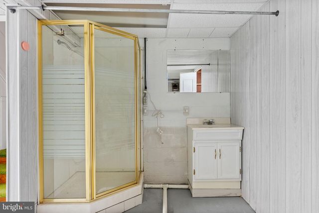 180 DELP RD, Lancaster, PA 17601