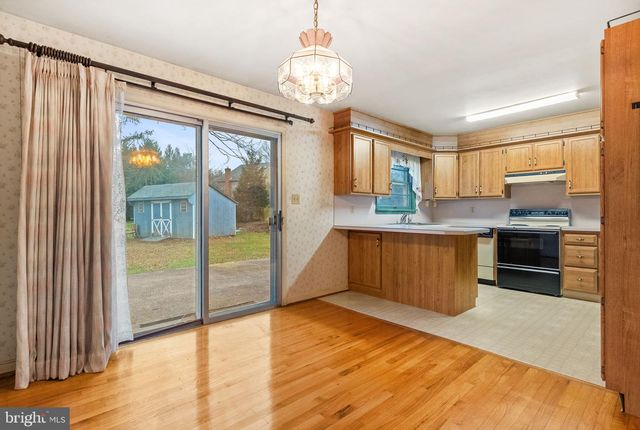 180 DELP RD, Lancaster, PA 17601