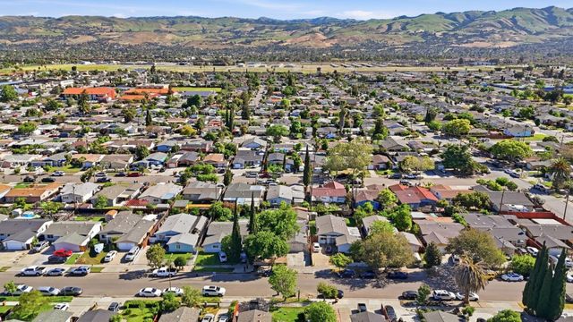 2154 Orlando Drive, San Jose, CA 95122