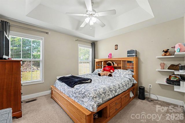 150 Swann Crossing Lane, Statesville, NC 28625