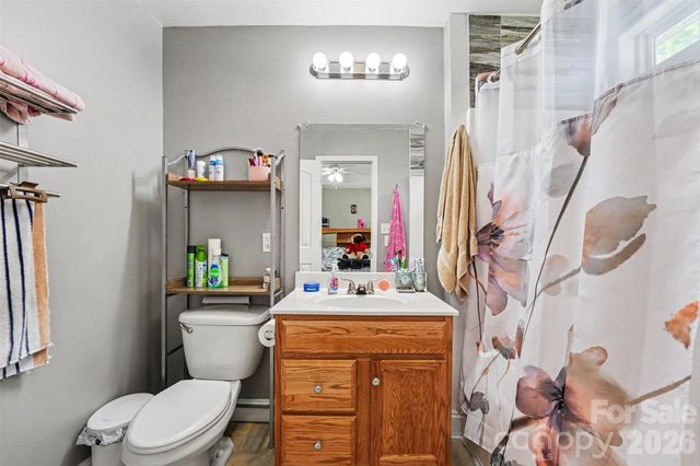 150 Swann Crossing Lane, Statesville, NC 28625