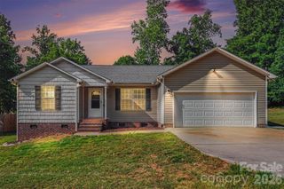 150 Swann Crossing Lane, Statesville, NC 28625