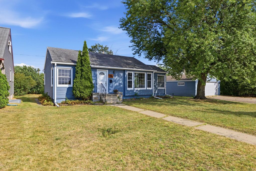 2951 Independence Avenue S, Saint Louis Park, MN 55426 — photo 2