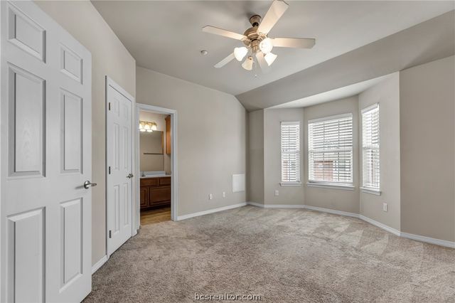 1198 Jones Butler Road 204, College Station, TX 77840