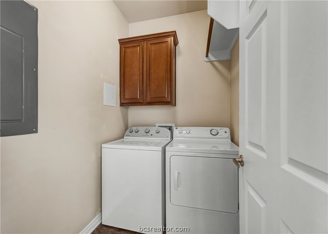 1198 Jones Butler Road 204, College Station, TX 77840