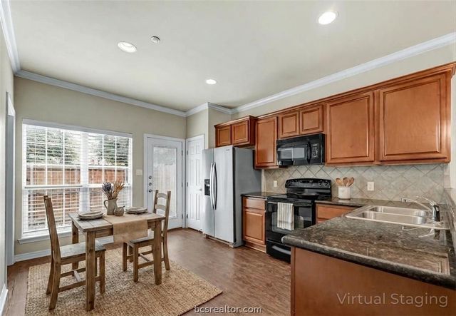 1198 Jones Butler Road 204, College Station, TX 77840