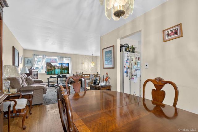 41 Decker Drive, Washingtonville, NY 10992