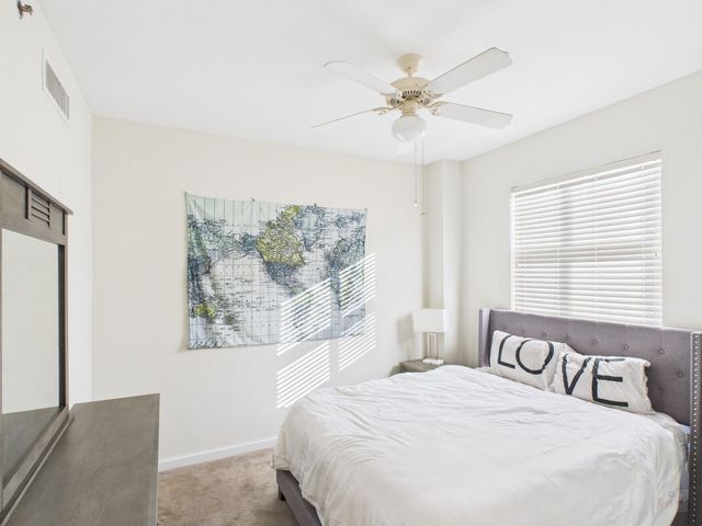 711 W 26th ST 606, Austin, TX 78705