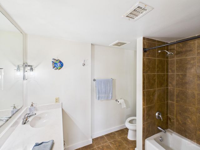 711 W 26th ST 606, Austin, TX 78705