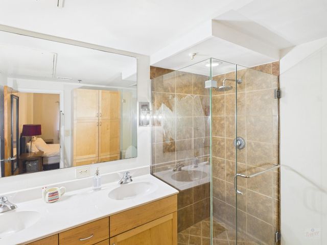 711 W 26th ST 606, Austin, TX 78705