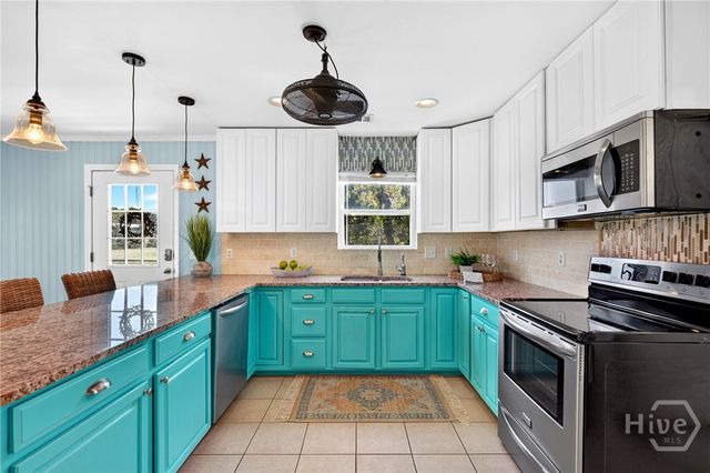 125 S Campbell Avenue, Tybee Island, GA 31328