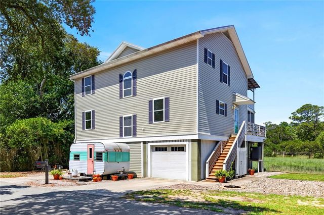 125 S Campbell Avenue, Tybee Island, GA 31328