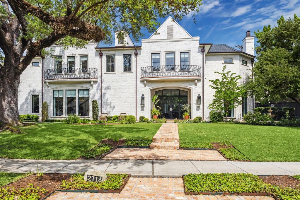 2116 Looscan Lane, Houston, TX 77019