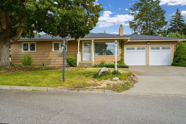 916 N WOODWARD Rd, Spokane, WA 99206 property photo