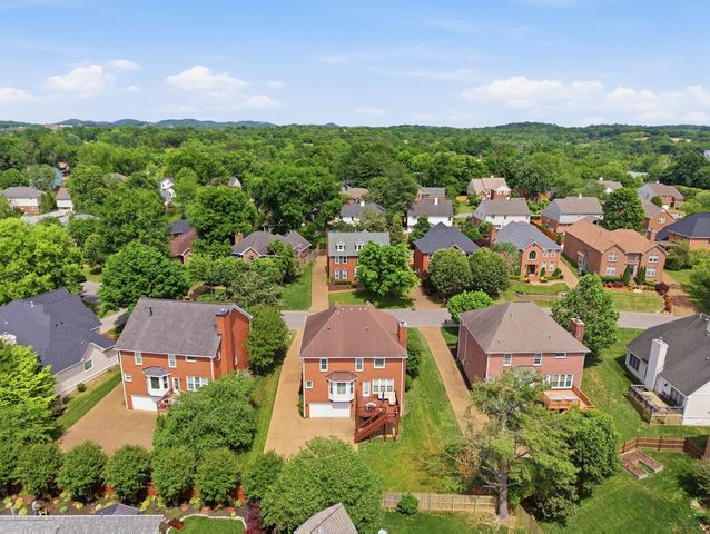 471 Forrest Park Cir, Franklin, TN 37064