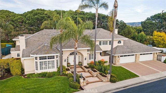 4 Huntington Court, Newport Beach, CA 92660