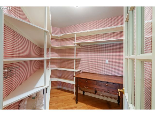 16001 Nw 31ST Ct, Vancouver, WA 98685