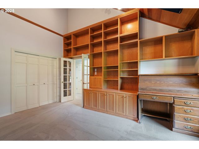 16001 Nw 31ST Ct, Vancouver, WA 98685