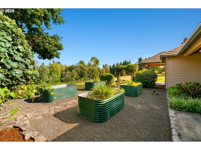 16001 Nw 31ST Ct, Vancouver, WA 98685