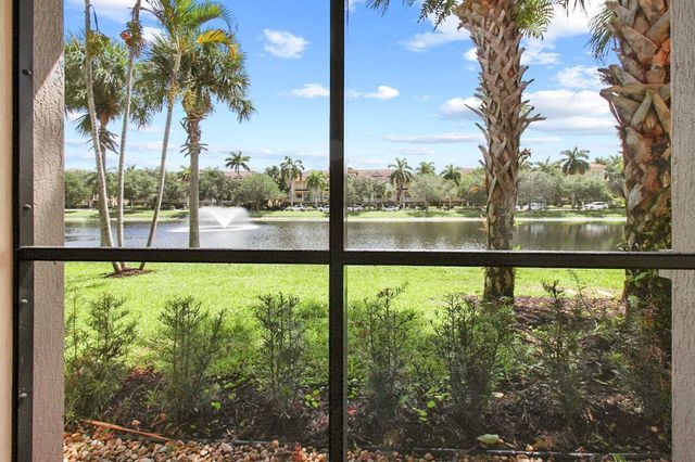 2807 Veronia Drive 103, Palm Beach Gardens, FL 33410