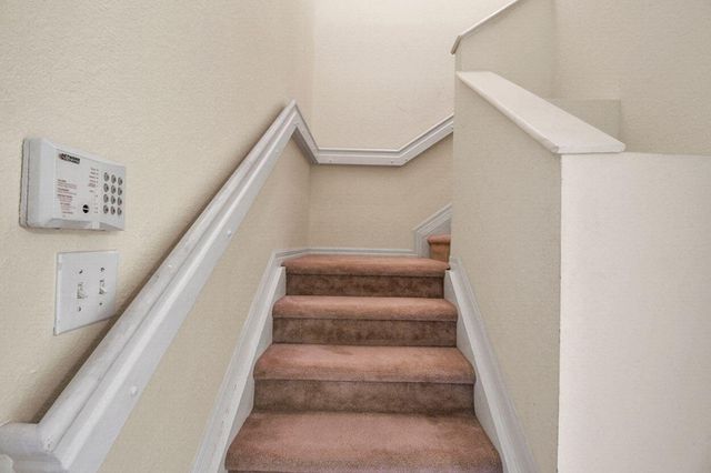 2807 Veronia Drive 103, Palm Beach Gardens, FL 33410