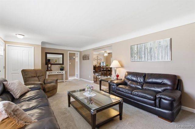 31609 Summers Street, Livonia, MI 48154