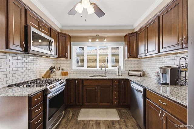 31609 Summers Street, Livonia, MI 48154