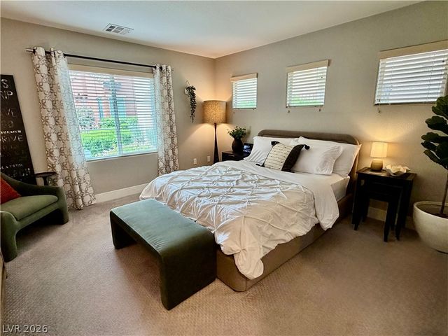 1910 Granemore Street, Las Vegas, NV 89135