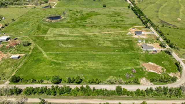 2596 Lamkin Road, Mineral Wells, TX 76486