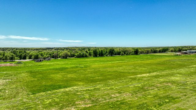 2596 Lamkin Road, Mineral Wells, TX 76486