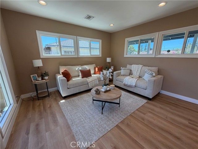 11012 Marklein, San Fernando, CA 91345