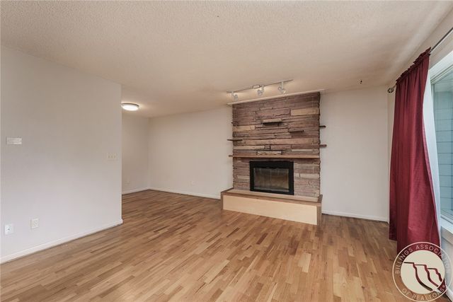 1424 Avenue D, Billings, MT 59102