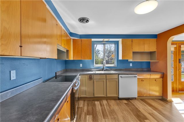 2520 Haymaker Rd, Monroeville, PA 15146