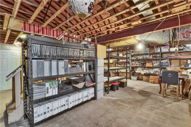 2520 Haymaker Rd, Monroeville, PA 15146