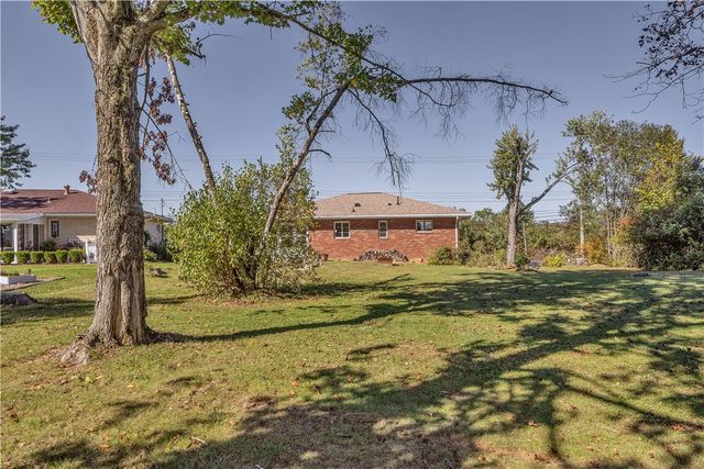 2520 Haymaker Rd, Monroeville, PA 15146