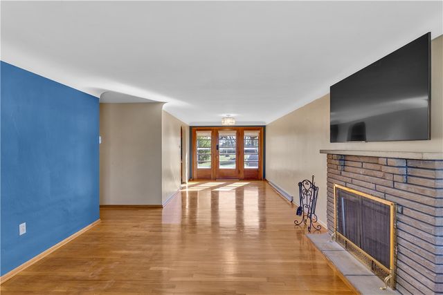 2520 Haymaker Rd, Monroeville, PA 15146