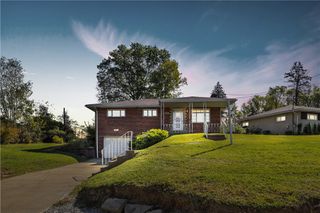 2520 Haymaker Rd, Monroeville, PA 15146