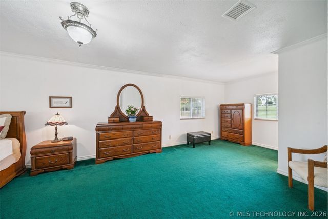 5807 Arrowhead Drive, Sand Springs, OK 74063