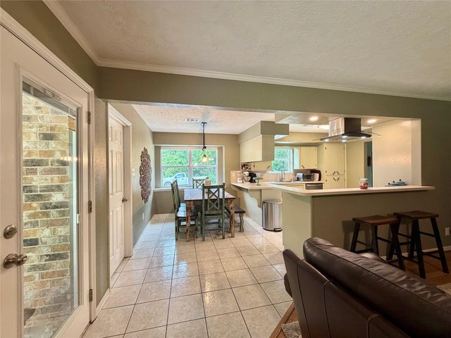 14437 Jack Gibbs Road, Willis, TX 77378