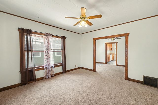 617 Morrison Ave, Salina, KS 67401