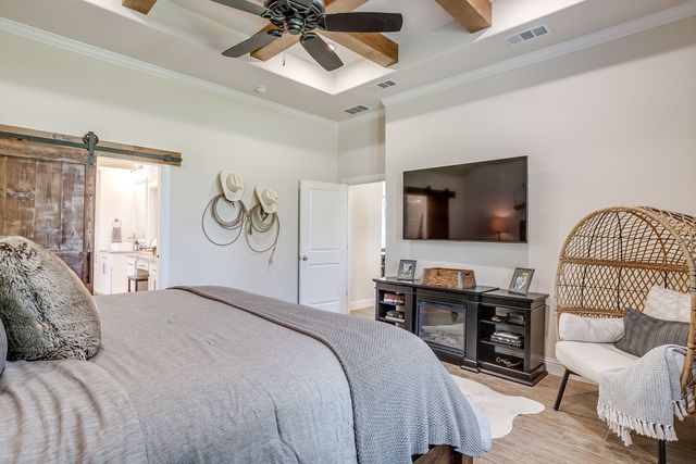 629 County Road 3250, Decatur, TX 76234