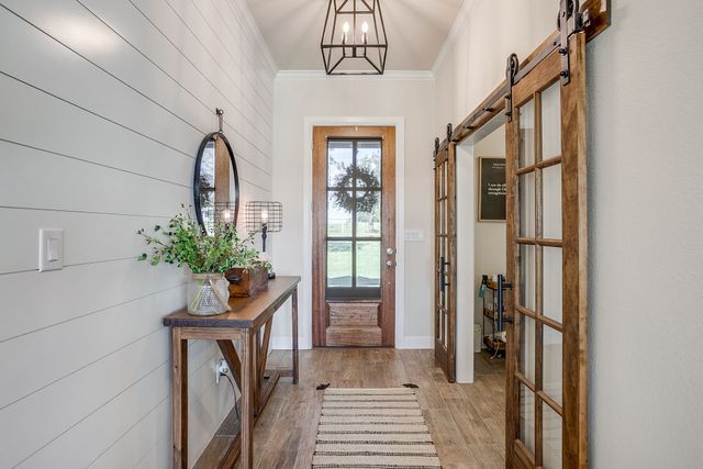 629 County Road 3250, Decatur, TX 76234