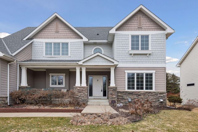 9328 Woodridge Way, Savage, MN 55378