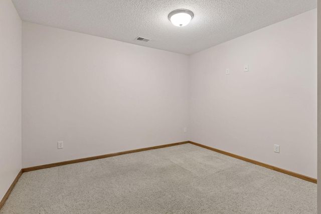 9328 Woodridge Way, Savage, MN 55378