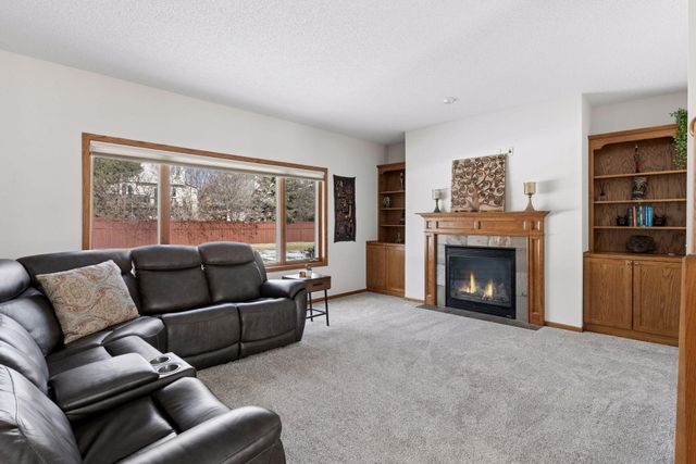 9328 Woodridge Way, Savage, MN 55378